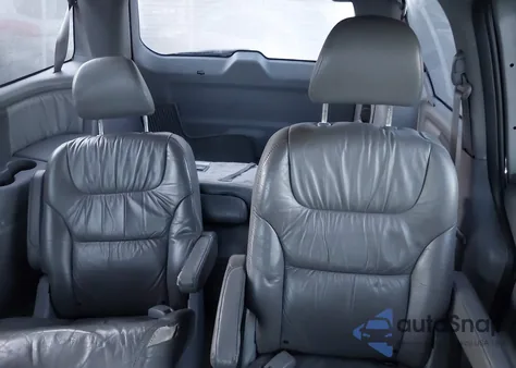 2009 Honda Odyssey Ex-L z USA, uszkodzony, nr VIN 5FNRL386X9B050041